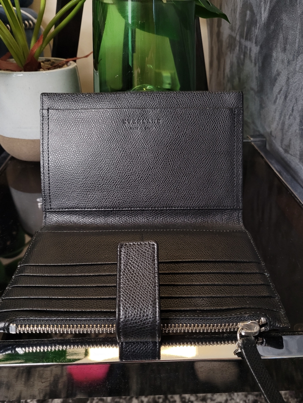 Everlane Black Pebbled Leather The Traveler Large Zippered Wallet Billfold - Picture 8 of 16